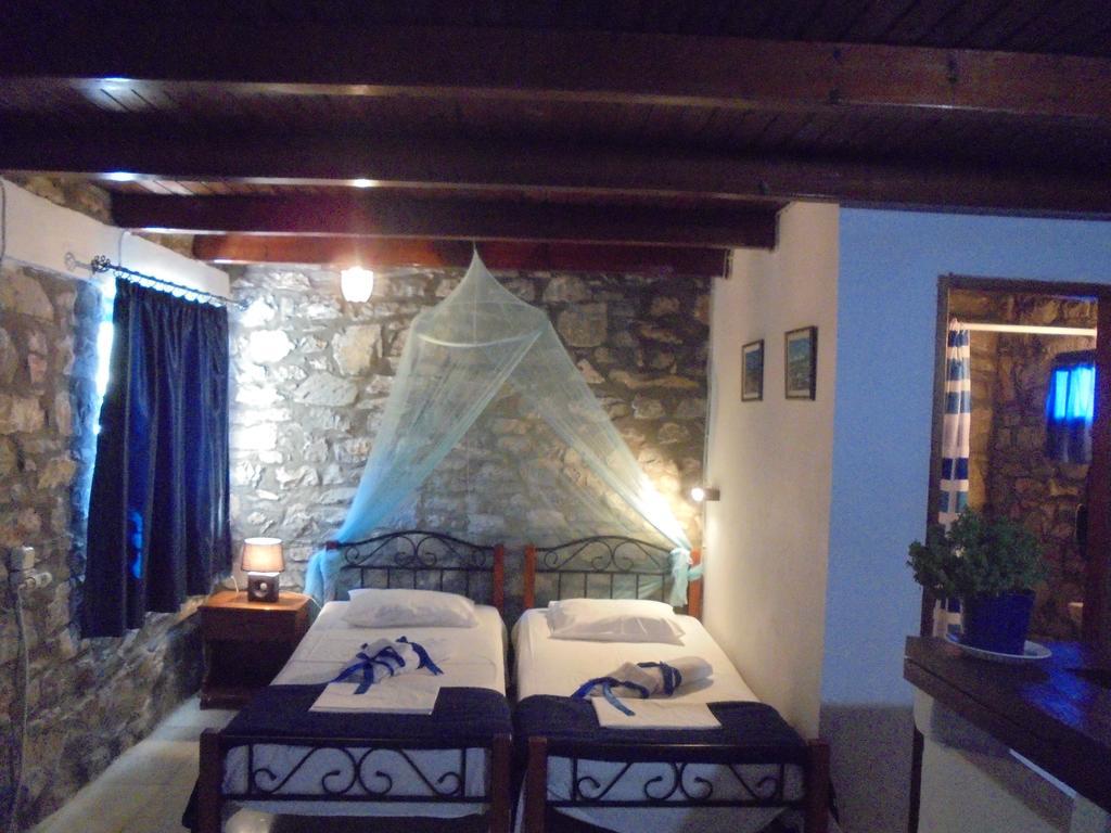 Anatoli Studios Schoinoussa Quarto foto