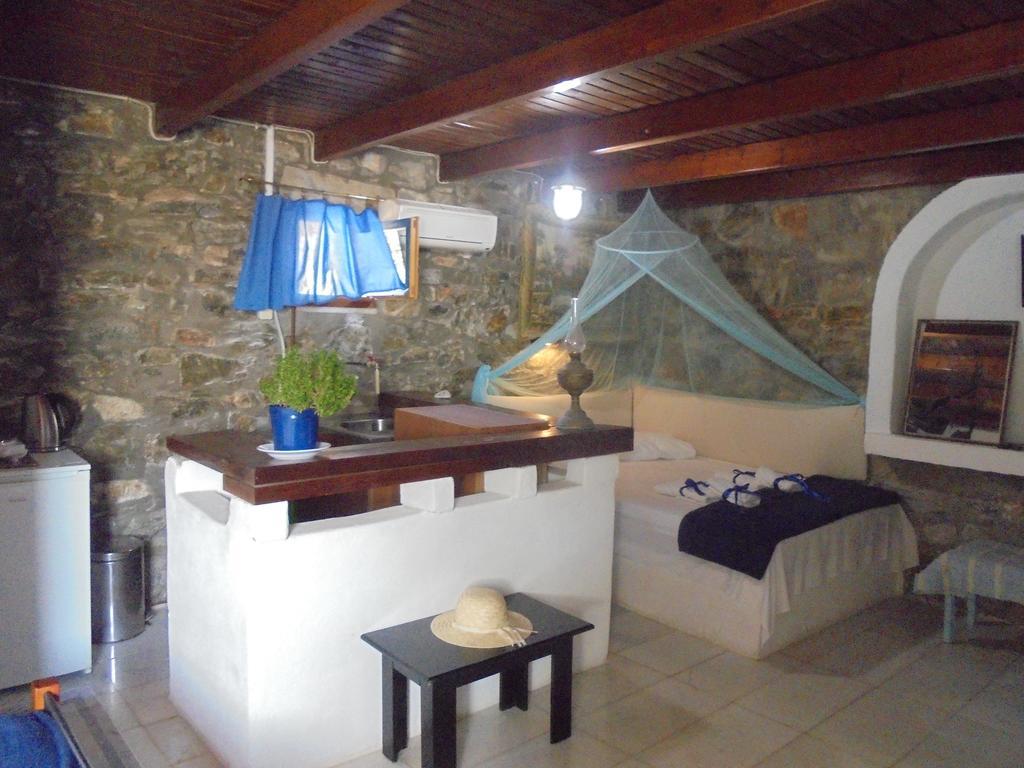 Anatoli Studios Schoinoussa Quarto foto
